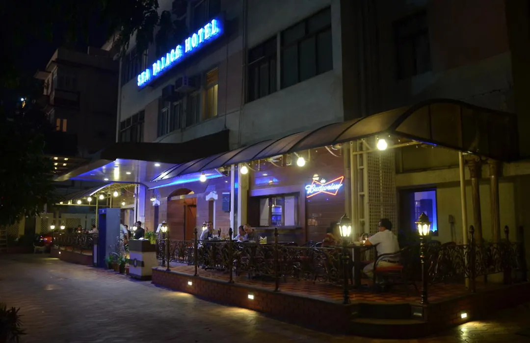 Sea Palace Hotel - Near Gateway Of India-1